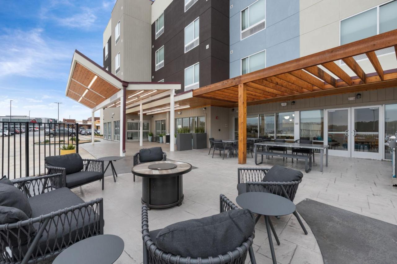 Towneplace Suites By Marriott White Hall Exterior foto